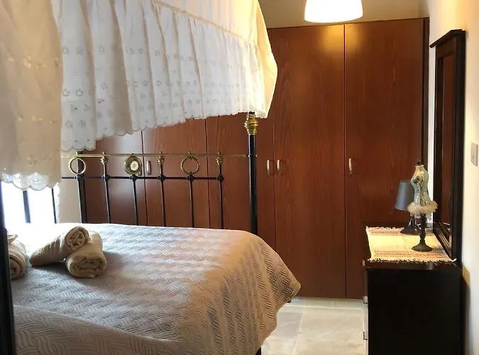 Droushia Corner House 別荘 *