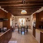 Droushia Corner House *