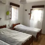 Droushia Corner House Dhrousha