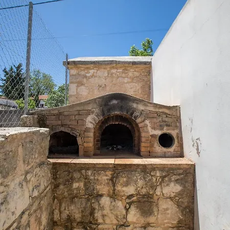 Holiday home Droushia Corner House *