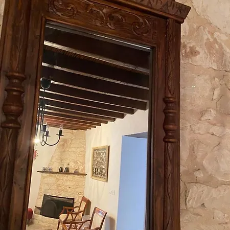 Droushia Corner House * Dhrousha